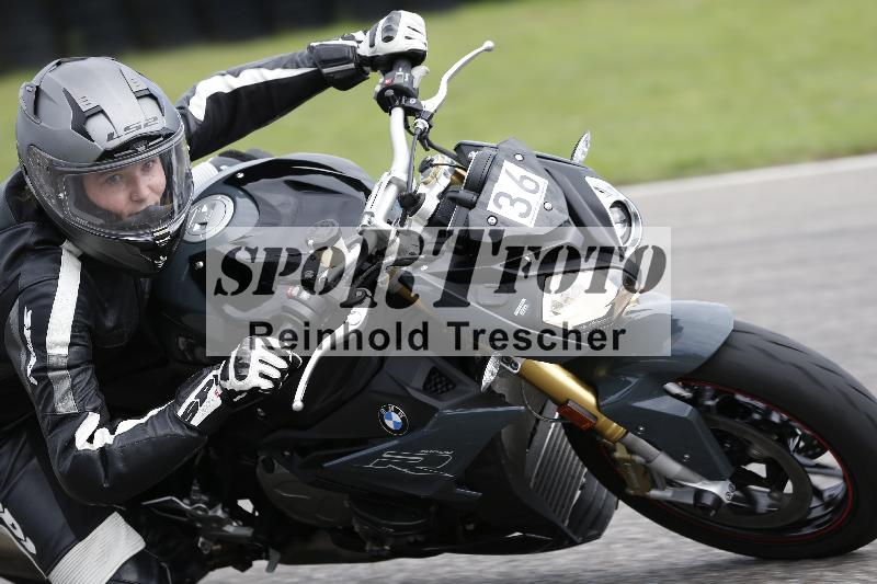 /52 10.09.2025 FREERIDE Training  ADR/Gruppe B/36